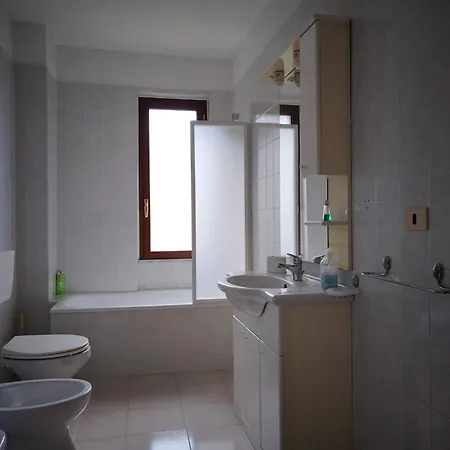 Apartment 1900 *